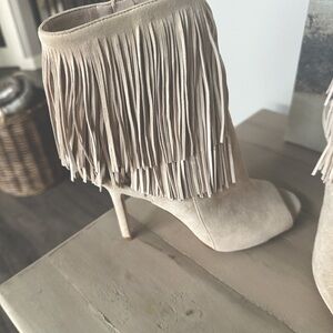 New Sam Edelman shoes size 9.5